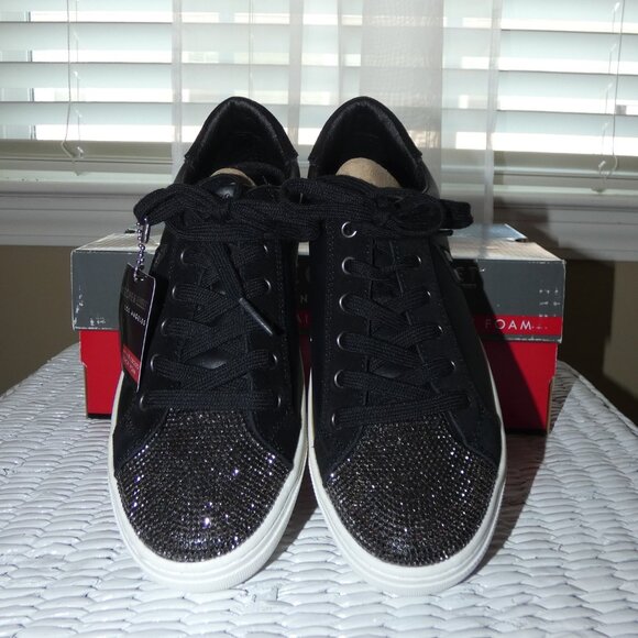 NEW Skechers Women's Goldie-Glitchy Black Rhinestone Toe Lace Up Sneaker 6.5 - Picture 2 of 7